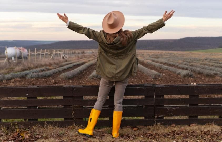 이민 문 닫힌 줄 알았는데… 3만 임시 거주자 '영주권 직행' 기회