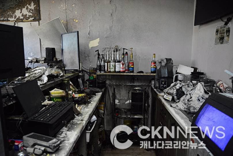 노스욕 한인 음식점 '마노마노, K푸드 키친' 묻지마 방화 추정 '화재'