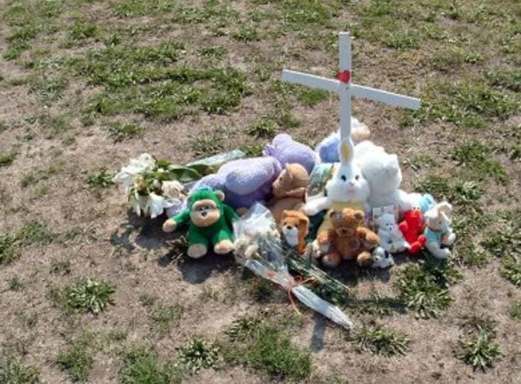 온주 브랜트퍼드 산책로 영아 유기범 체포… 20년 숨겼지만 결국 덜미