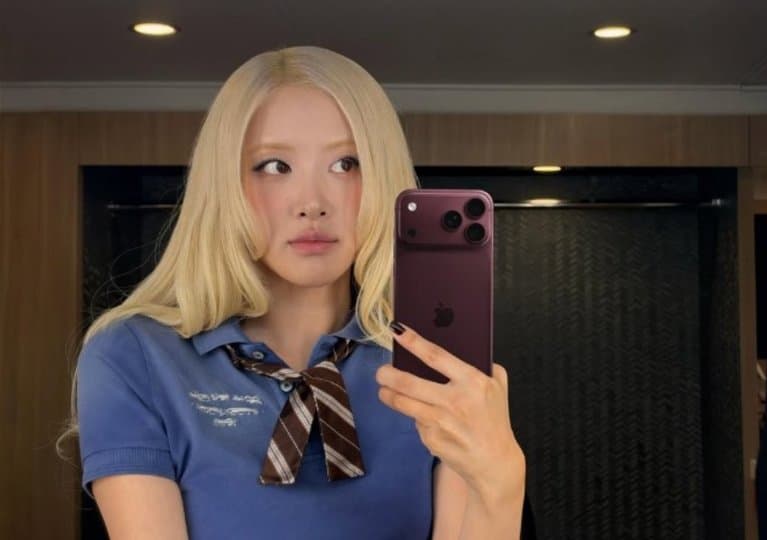 블랙핑크 로제, 애플 홍보 …삼성 캐나다 "우리한테 물어보지"