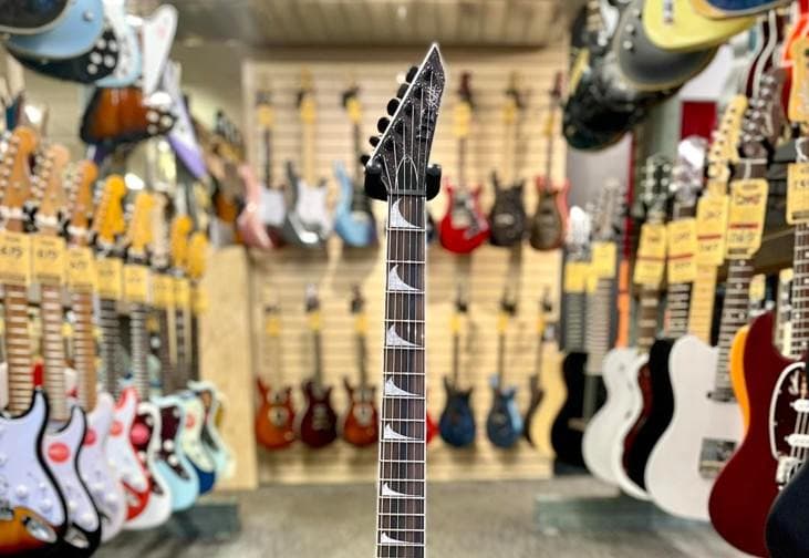 토론토 대표 악기점 ‘스티브스 뮤직’ 폐점… 60년 역사 마침표