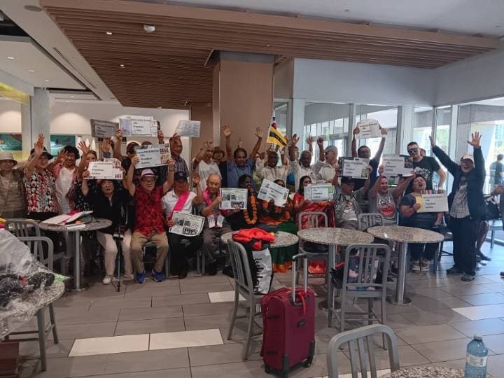 ํ ๋ก ํ ๋ค์ธ์ข
์ฐํธํํ, ํ๊ตญ ์ค๋ ๋ง์ด ๋๋ํ์ฌ ๊ฐ์ต