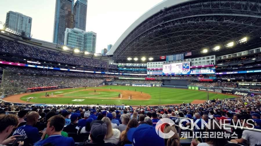 토론토 블루제이스, 오늘 홈 개막전… ‘창단 50주년’ 화려한 축제