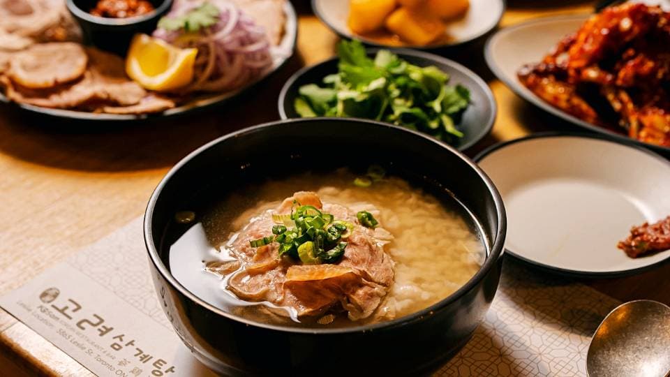 ๋
ธ์ค์ ๊ณ ๋ ค์ผ๊ณํ '๊ณ ์ผ ๋ธ๋' ์๋จ์ฅ โฆ โ๋ด์์ ๋ผ์ง๊ณฐํโ ์ฒซ์