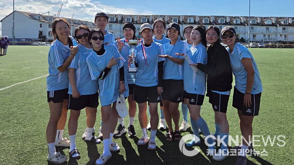 토론토 한인여자축구팀 '토벤져스' … 美 'K-라디오컵' 값진 준우승