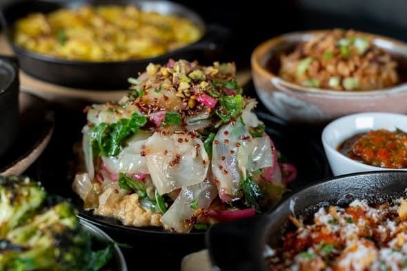 ํ ๋ก ํ ๋ง์ง ํ๋ฐฉ, ๊ฒจ์ธ ์์์ถ์ '์ํฐ๋ฆฌ์
์ค' ๊ฐ๋ง