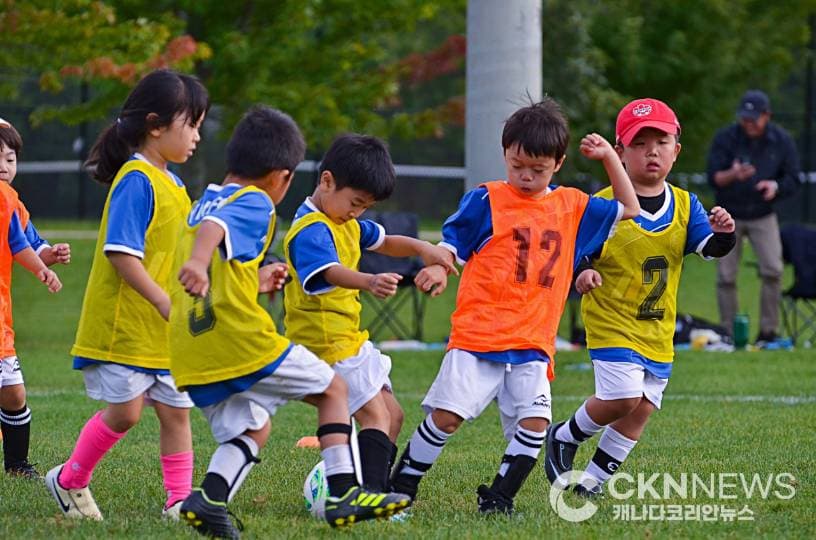 "축구야 놀자" 영락유소년축구교실 '2026 여름시즌' 종강식